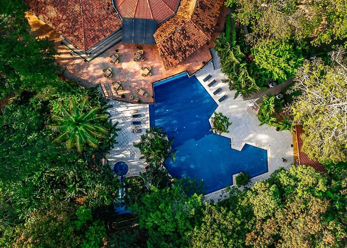 Papagayo Golden Palms Beachfront