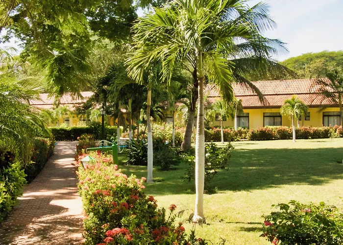 Hotel Papagayo Golden Palms Beachfront 4*