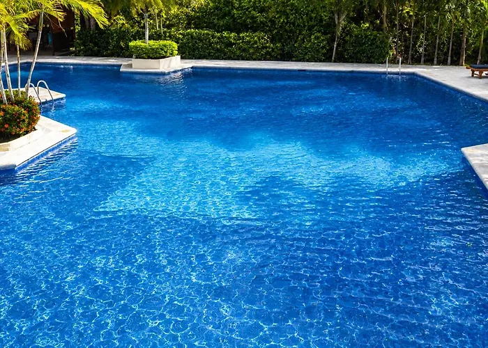 Papagayo Golden Palms Beachfront